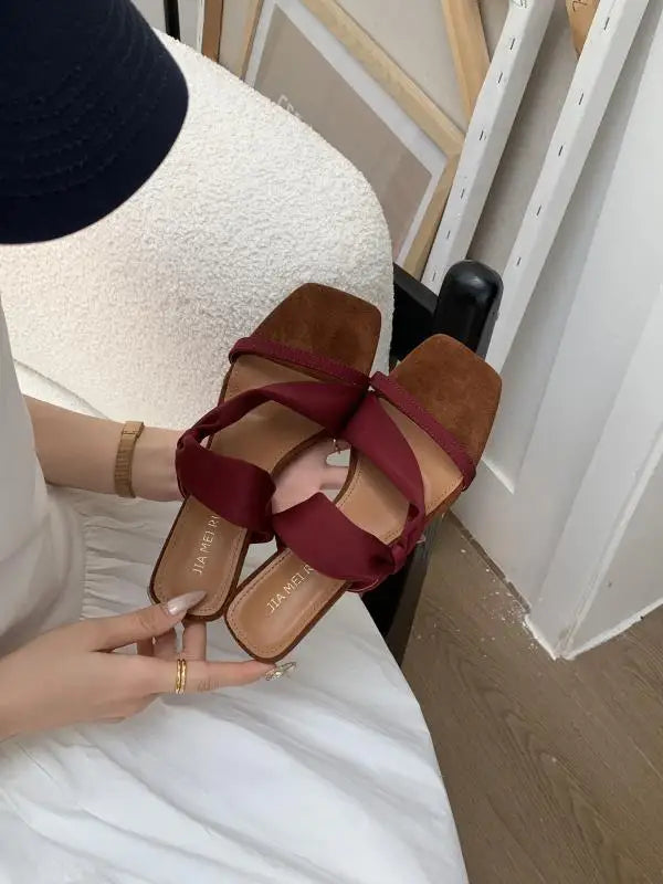Low Shoes Rome PU Fabric Hoof Heels Silk Low Shoes Hoof Heels Silk Rome Fabric