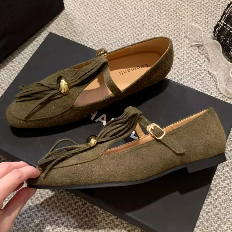 Metal Decoration Tassel Design Flats Comfortable Faux Suede Soft Sole Loafers Retro T Strap Buckle Mary Jane Shoes