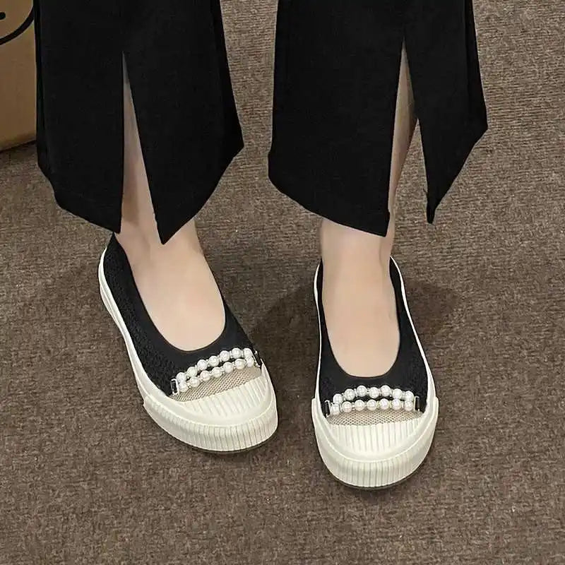 Shallow Mouth Round Head Single Shoes Woven Pearl Bow Thick Soled Low Comfort Loafer Shoe