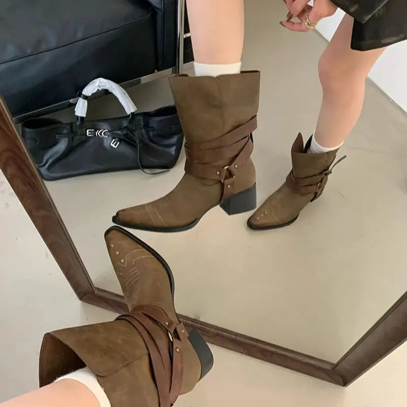 Black Chunky Heels Ankle Boots Woman Pointed Toe Rivet Fall Shoes Belt Buckle Western Style Cowboy Boots Zapatos Mujer