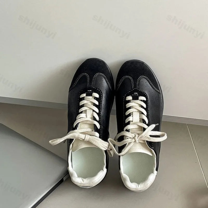 Retro Design Casual Flat Casual Sports Single Shoes Shallow Mouth Versatile Comfortable Lace Up Sneakers