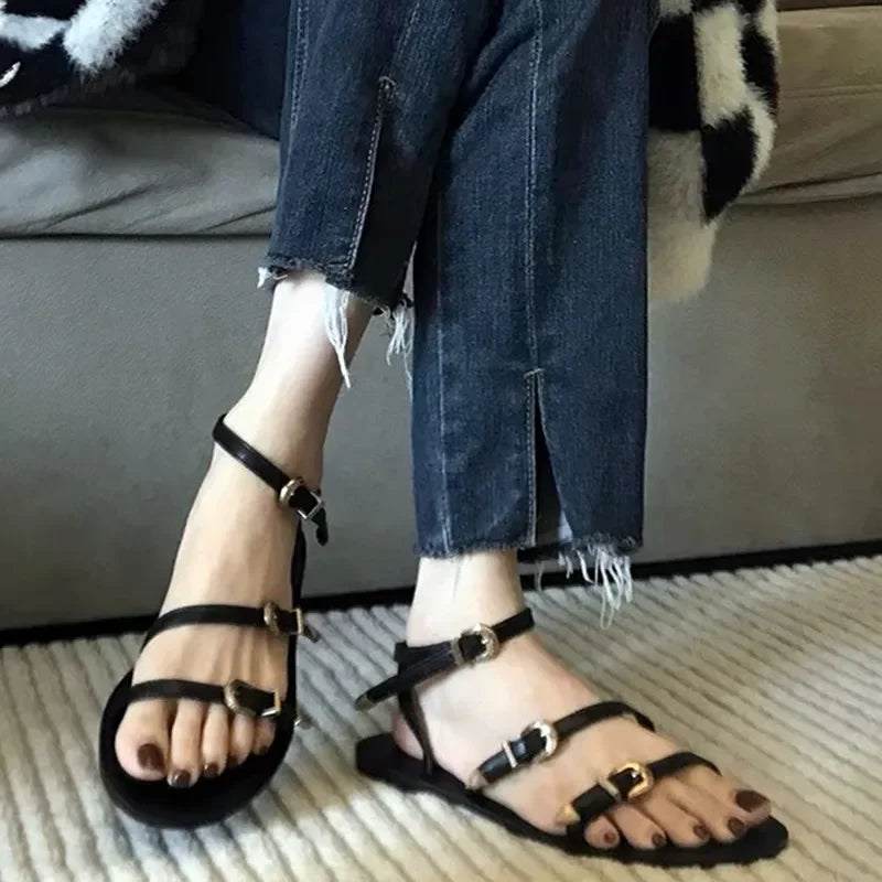 Multi Metal Buckle Design Flat Sandals Open Toe Ankle-Wrap Beach Roman Sandals Elegant