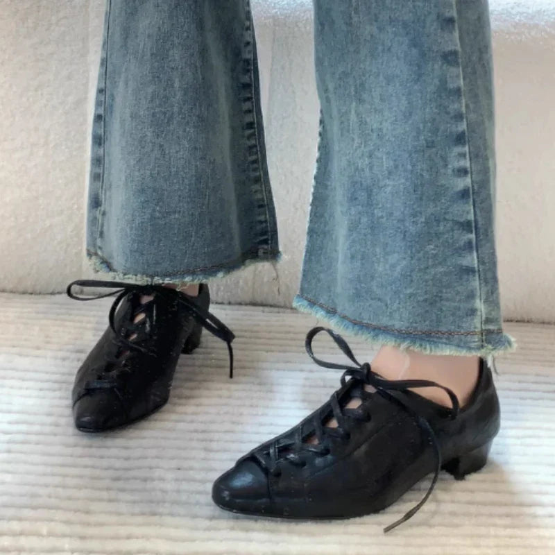 Black British Style Leather Shoes Retro Lace Up Mid Heel Pumps Comfortable Elegant Commuter Office Shoes Zapatos De Mujer