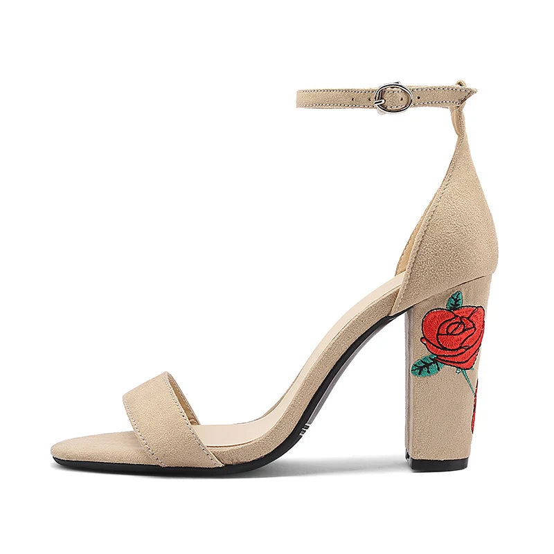 Ethnic Style Embroidered High-heel Sandals Ankle Strap Elegant Retro Open Toe Wedding Shoes 34-45