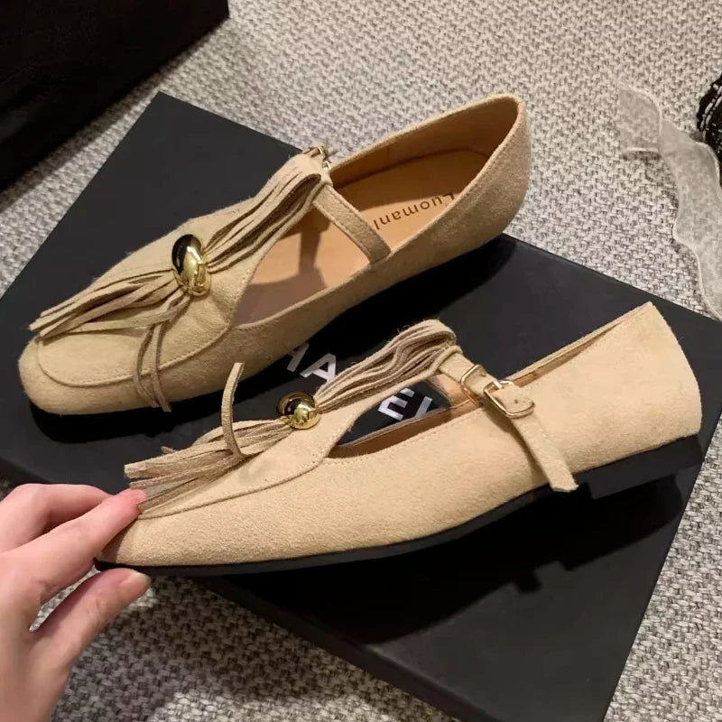 Metal Decoration Tassel Design Flats Comfortable Faux Suede Soft Sole Loafers Retro T Strap Buckle Mary Jane Shoes