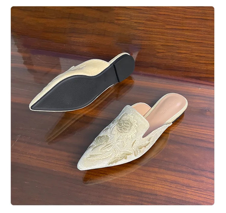 Embroidery Velour Shoes Woman Strange Heel Slippers Design Mules Femme Pointed Toe Wedges Tacones Slides Slip On Pantuflas Mujer