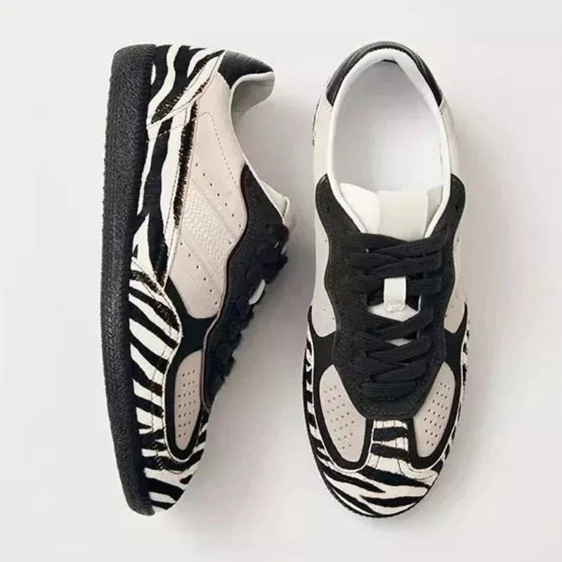 Zebra Stripes Flats Sports Shoes Leather Patchwork Breathable Sneakers Casual Lace Up Comfort Running Shoe