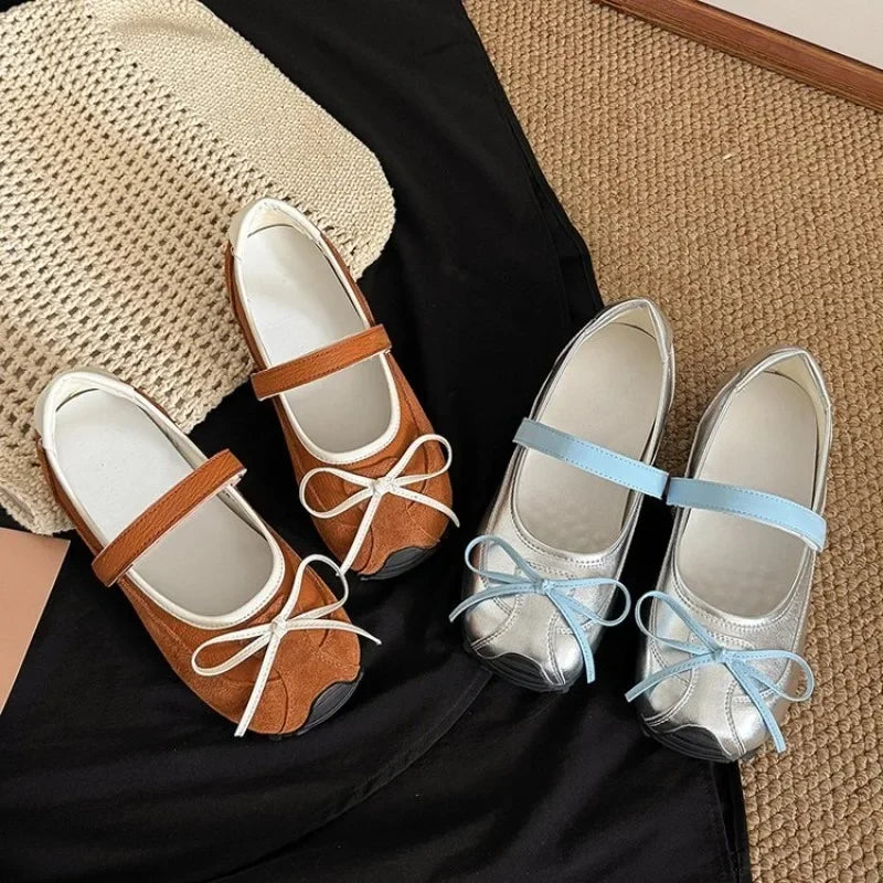 Mary Jane's Small Single Shoes Are Comfortable