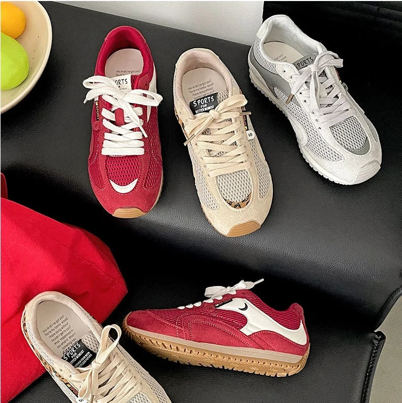 Running Shoes Mesh Breathable Casual Sneakers Lace Up Anti-Slip Retro Sports Shoes Versatile Low Top Sneakers