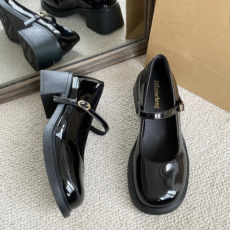 Mary Jane Shoes Simple Glossy PU Causal Uniform Low-heeled Shoes Versatile Lolita Pumps