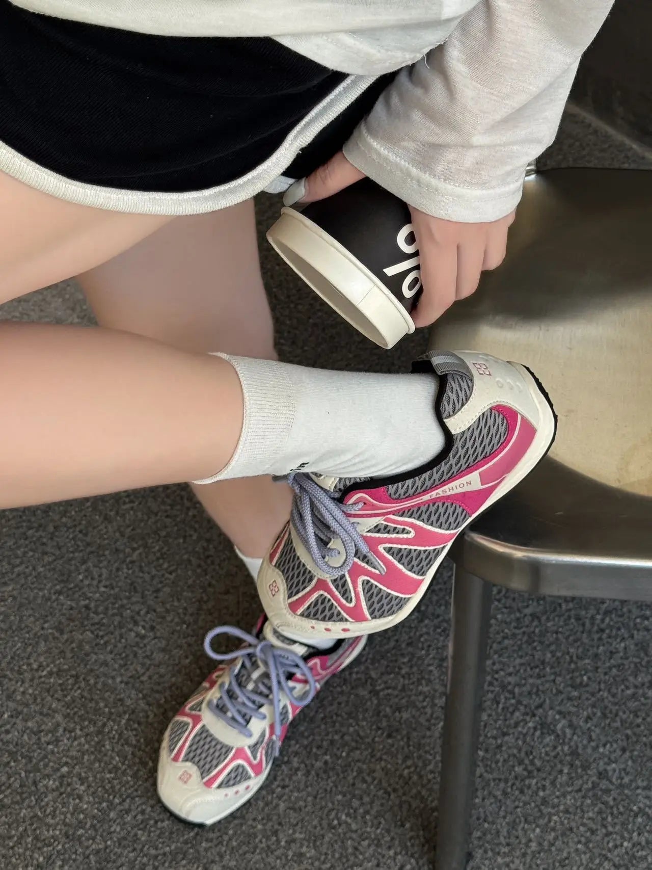 Sneakers Breathable Lace Up Running Shoes Outside Soft Soled Lightweight Comfortable Sneakers