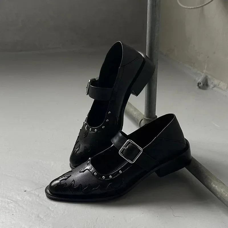 High Quality Leather Shoes Pointed Toe Metal Buckle Mary Jane Shoes