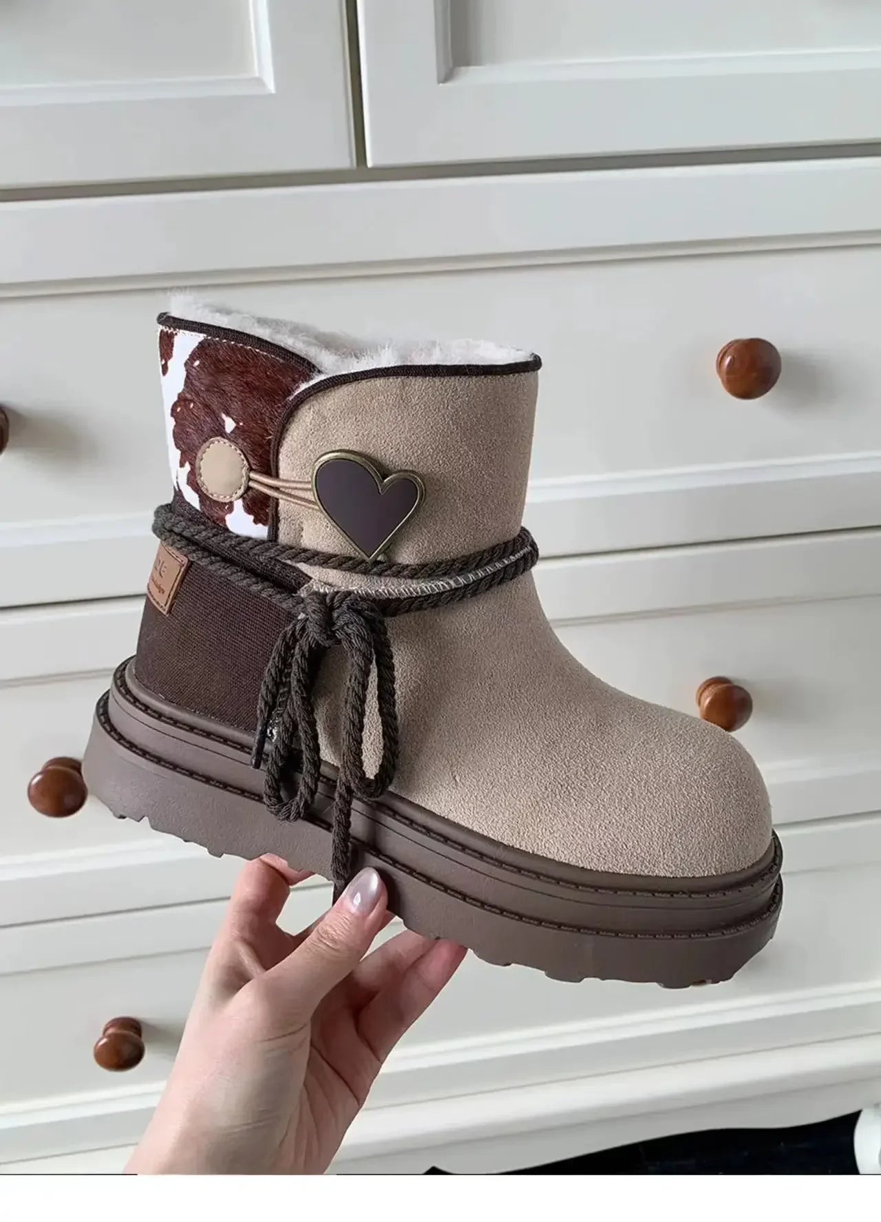 Snow Boots Platform Warm Fur Casual Outdoor High Top Shoes Heart Design Plush Ankle Boots High Quality Cotton Shoes