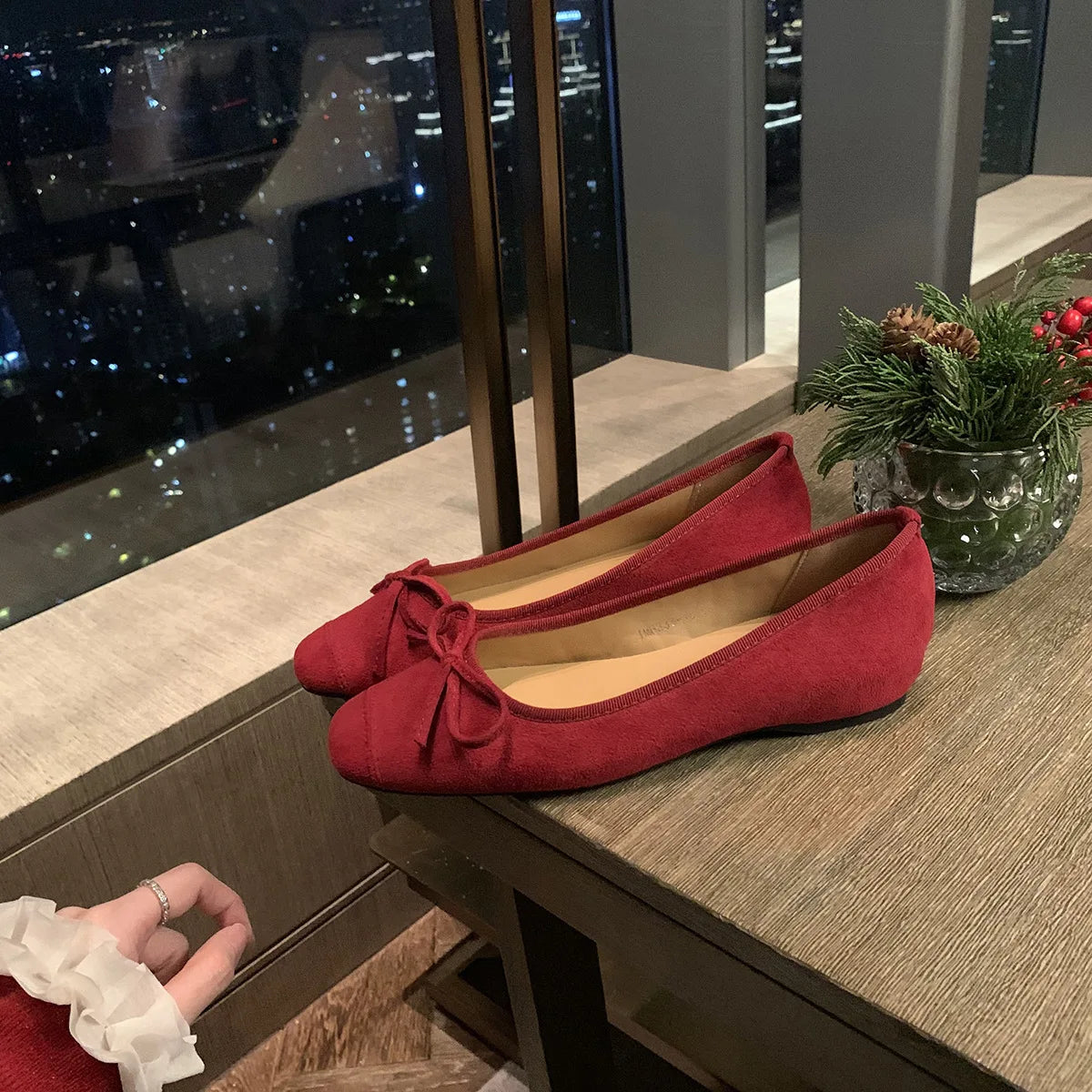 Suede Bow Ballet Style Flat Shoes Square Toe Shallow Mouth Loafers Shoes Outdoor Comfortable Shoes