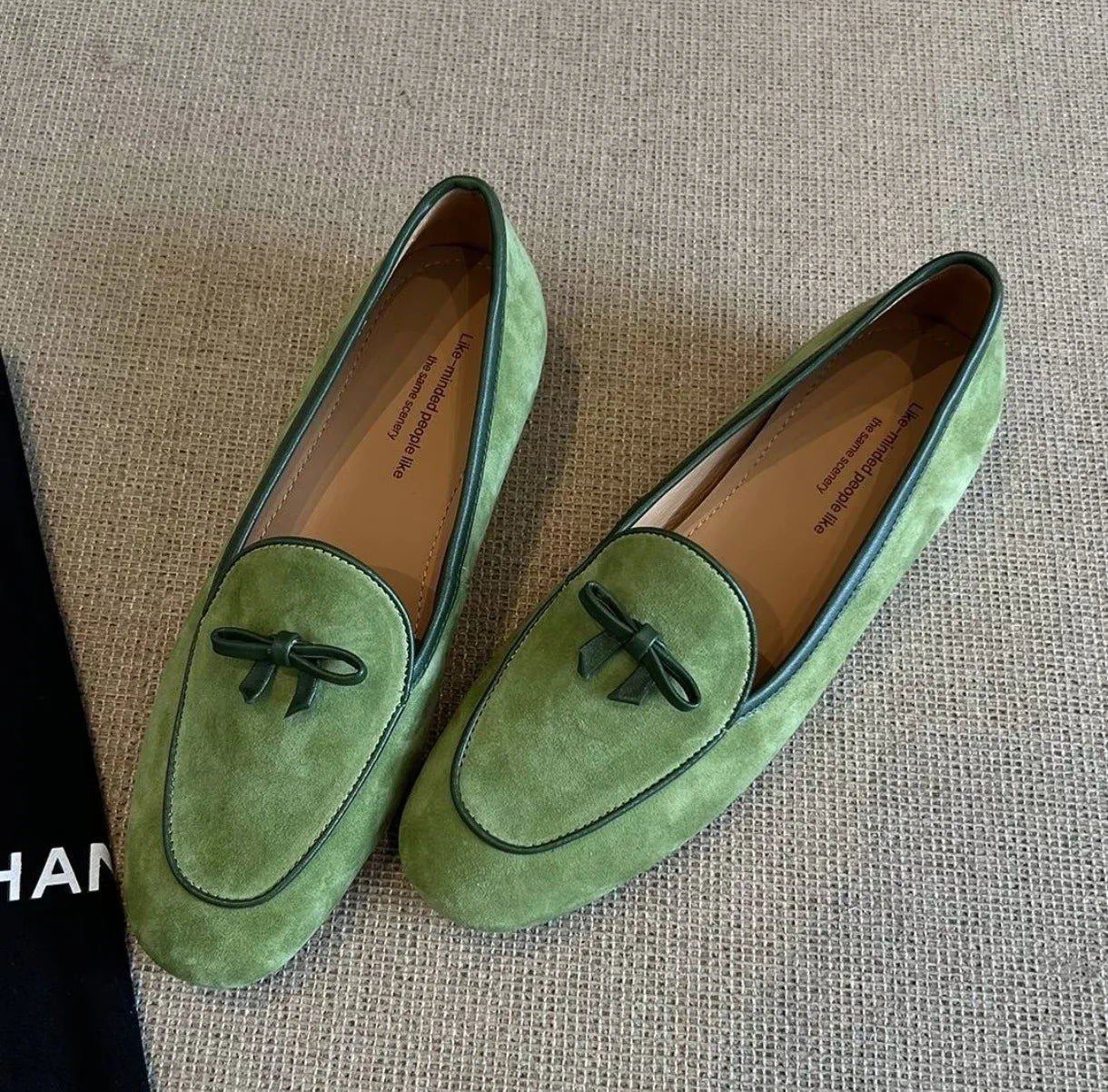 Suede Loafers shoes with Genuine Leather Bow Decoration Flat Shoes Comfortable Shallow Mouth Shoes