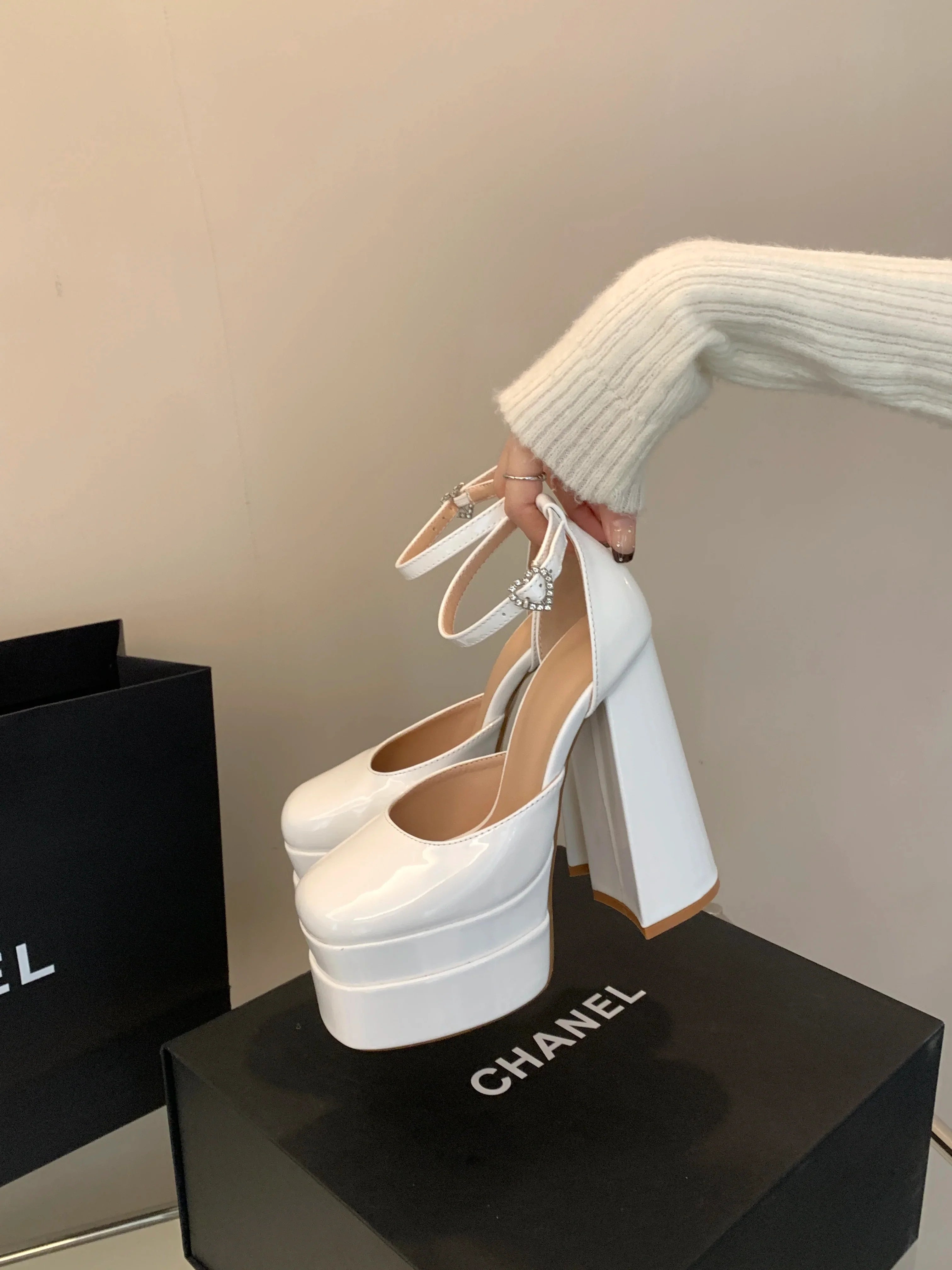 Ivory Satin Evening Party Platforms Sandals High Heels 15 cm Thick Heels Weddings Shoes