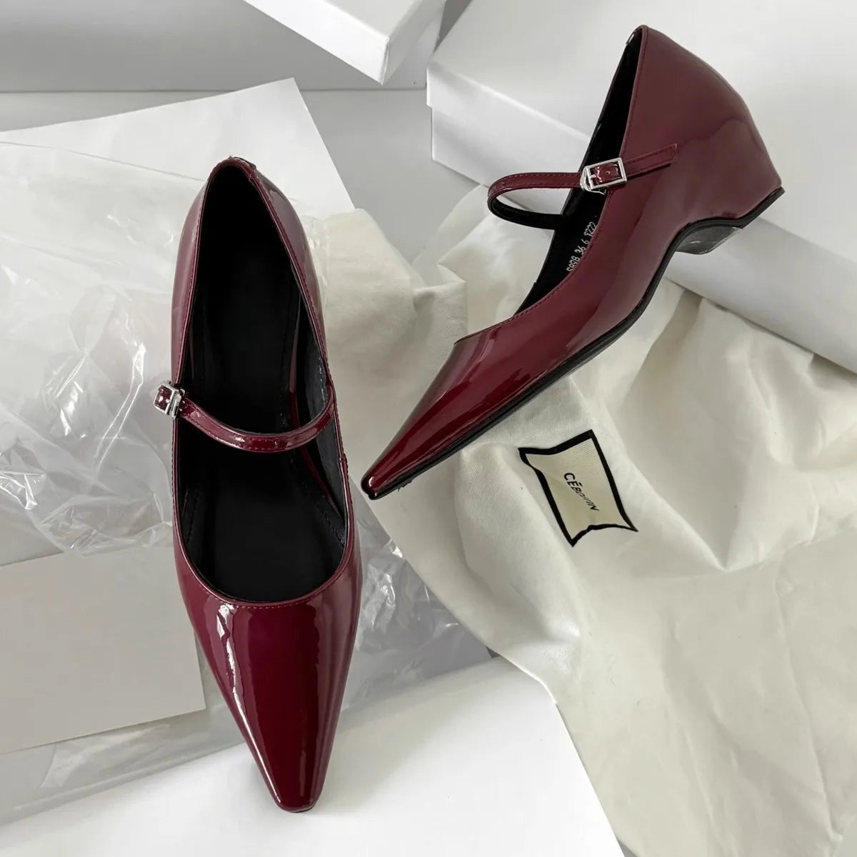 Pointed Toe Shoes Buckle Strap Solid Color Retro Brand 5CM High Heel Shallow Concise