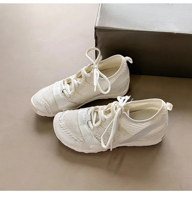 Students Running Shoes Mesh Breathable Casual Sports Shoes Lightweight Comfortable Soft Sneakers Mujer Zapatos