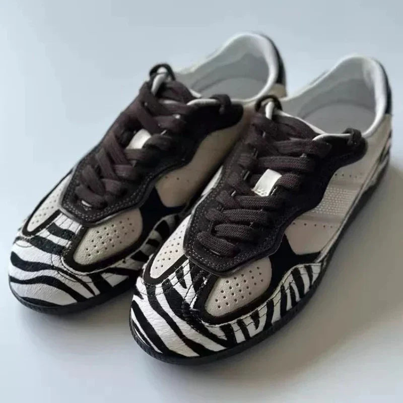 Zebra Stripes Flats Sports Shoes Leather Patchwork Breathable Sneakers Casual Lace Up Comfort Running Shoe