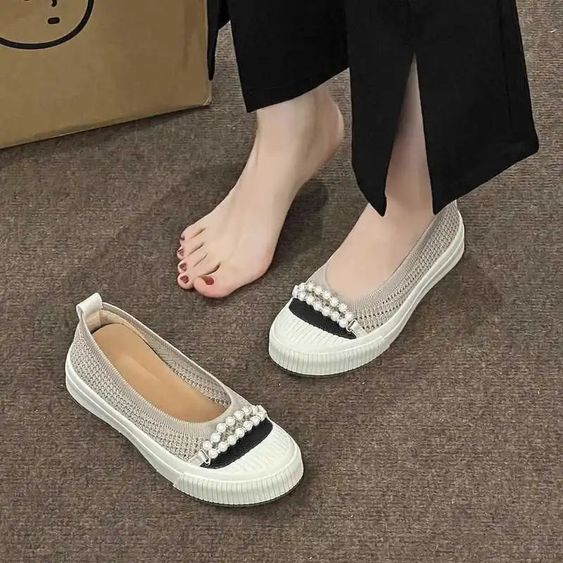 Shallow Mouth Round Head Single Shoes Woven Pearl Bow Thick Soled Low Comfort Loafer Shoe