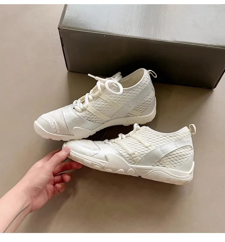 Students Running Shoes Mesh Breathable Casual Sports Shoes Lightweight Comfortable Soft Sneakers Mujer Zapatos