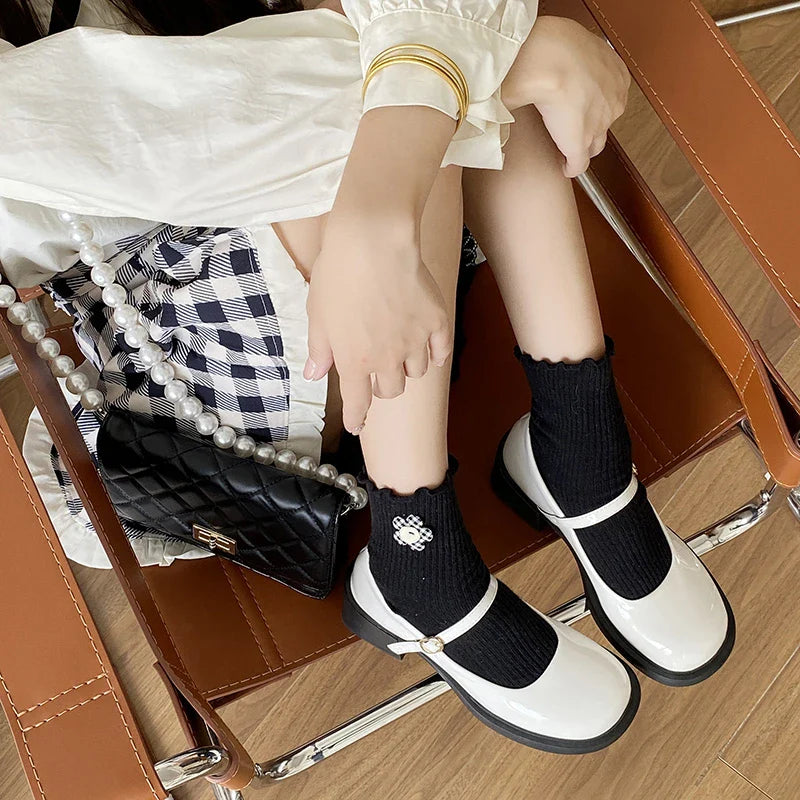 Mary Jane Shoes Simple Glossy PU Causal Uniform Low-heeled Shoes Versatile Lolita Pumps