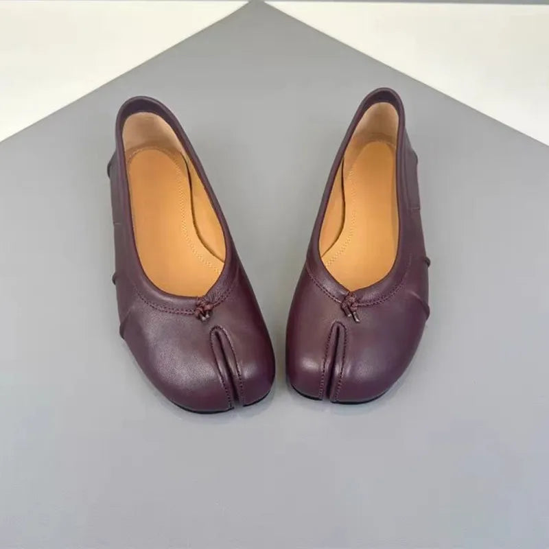 Split Toe Ballet Flats Tabi Shoes Casual Slip-on Loafers Pleated Leather Espadrilles Zapatillas Mujer