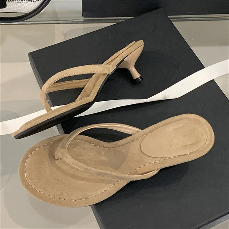 Thin Low Heels Slippers Round Clip Toe Beach Casual Sandals Flip Flops Shoes Zapatos De Mujer