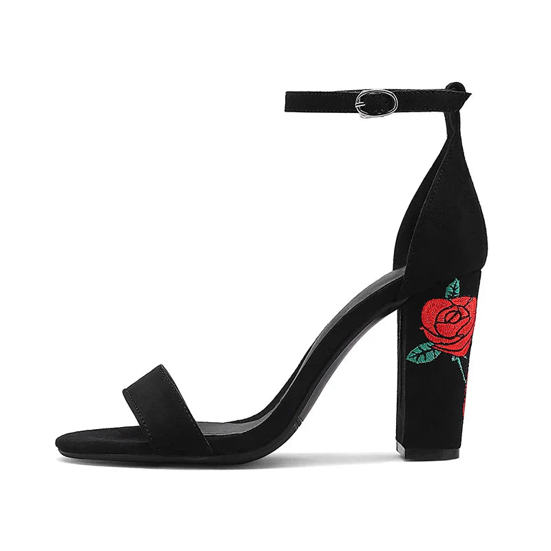 Ethnic Style Embroidered High-heel Sandals Ankle Strap Elegant Retro Open Toe Wedding Shoes 34-45