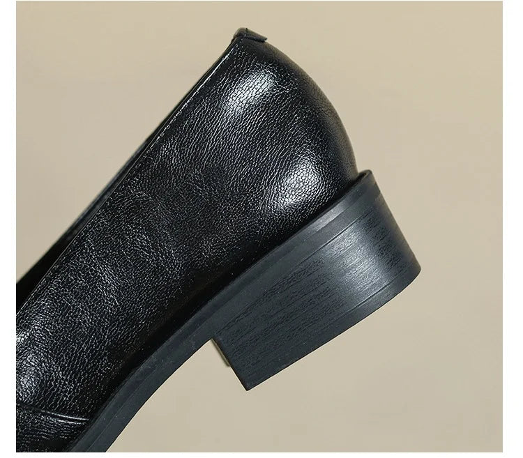 Cow Leather Metal Buckle Slip On Flat Shoes High Quality Comfortable Loafers Casual Versatile Daily Famale Shoes