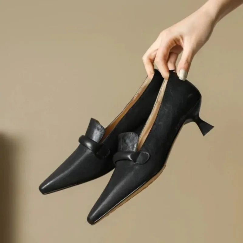 French retro temperament low-heeled shoes leather pointed high heels small leather shoes large size 43