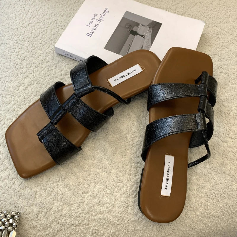 Set Toe Flat Sandals Square Head Hollow Slippers Party Soft Bottom Beach Shoes Flip Flops