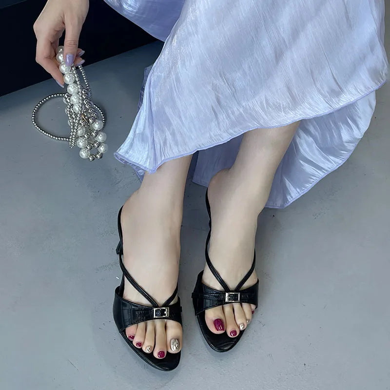 Big Size 43 Round Toe Thin Heels Sandals Shoes Shallow Elegant Heeled Sandals Black