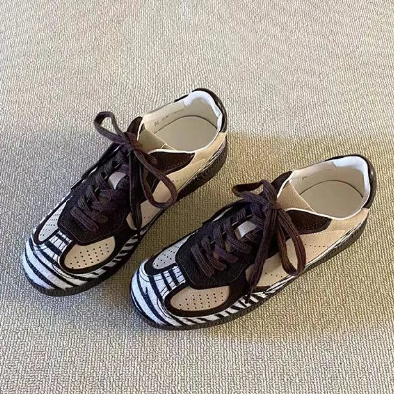 Zebra Stripes Flats Sports Shoes Leather Patchwork Breathable Sneakers Casual Lace Up Comfort Running Shoe