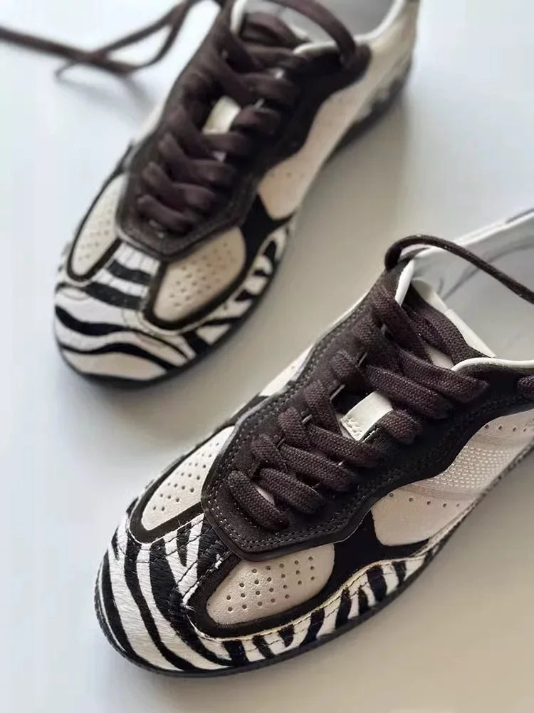 Zebra Stripes Flats Sports Shoes Leather Patchwork Breathable Sneakers Casual Lace Up Comfort Running Shoe