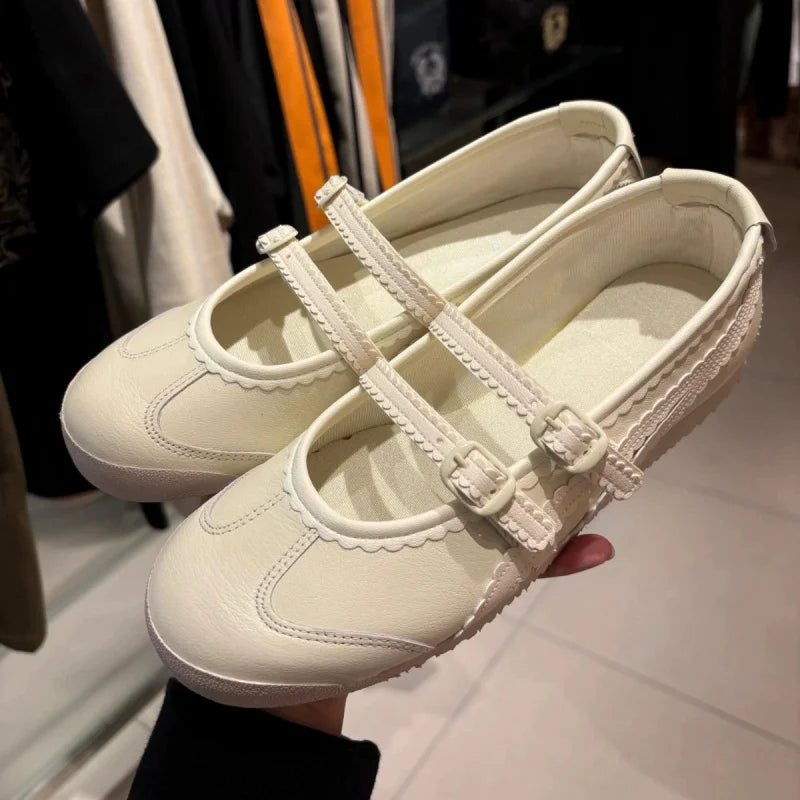 Vintage Round Toe Shallow Mouth Velcro Sports Flat Ballet Shoes Mary Jane Shoes German Training Shoes