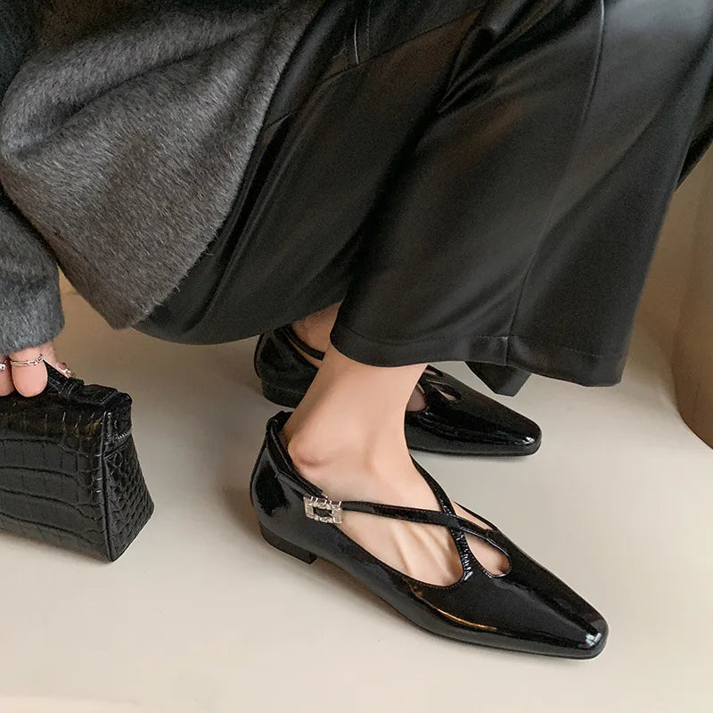 Retro Round Toe Cross Water Diamond With Casual Coarse Heel Mary Jane Shoes French Single Shoes