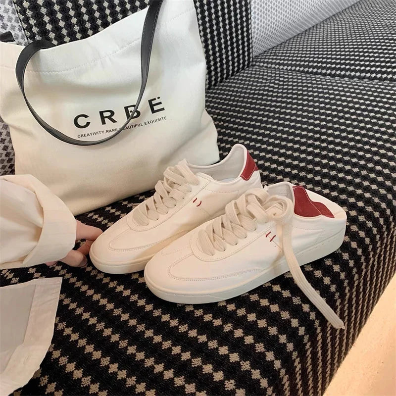 Versatile Breathable Classic Solid Color Round Toe Soft Leather White Flat Sneakers
