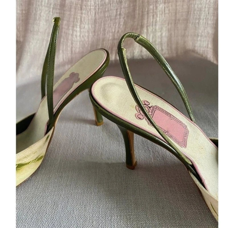 Pointed Embroidered Shoes Retro High Heels Elegant Design Pumps