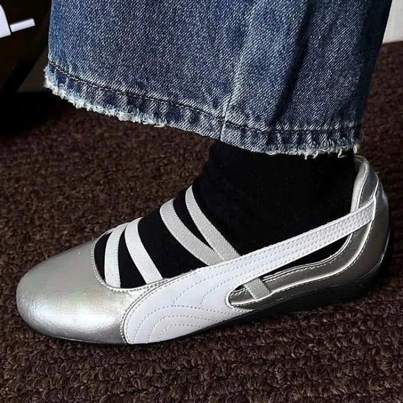 Retro multi-color sports shoes