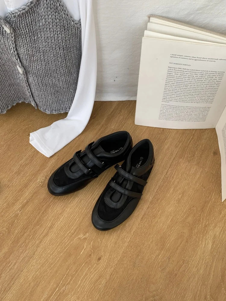 Red Coffee Brand Flat Shoes Round Toe Sneakers Soft Flat Heel Casual Outdoor Single Shoes