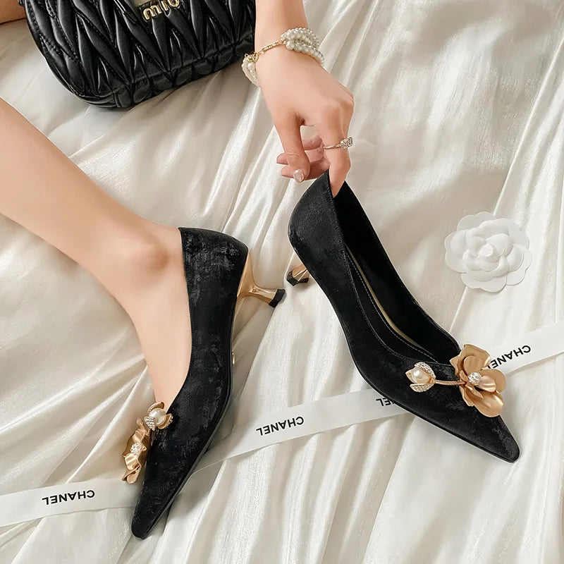 Pointy Toe Golden Flower Pumps Middle Heels Classic Slip On Rhinestone Ball Decor Causal