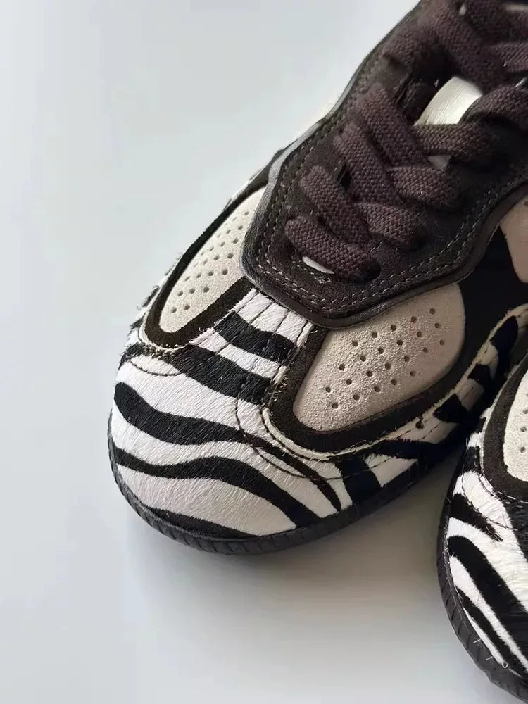 Zebra Stripes Flats Sports Shoes Leather Patchwork Breathable Sneakers Casual Lace Up Comfort Running Shoe