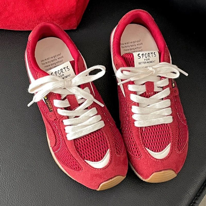 Running Shoes Mesh Breathable Casual Sneakers Lace Up Anti-Slip Retro Sports Shoes Versatile Low Top Sneakers