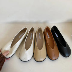 Retro Round Toe Loafers Solid Leather Flats Shallow V-Open Boat Mocasines Femmes Comfy Slip On Daily Walking Shoes Ladies