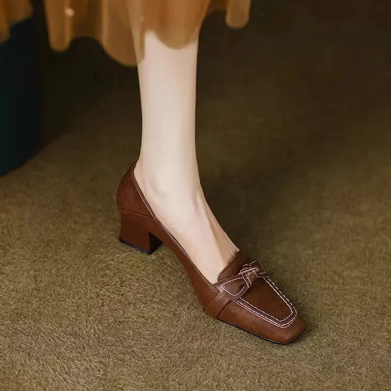 retro square toe high heels and butterfly decorative office girl mid-heeled shoes