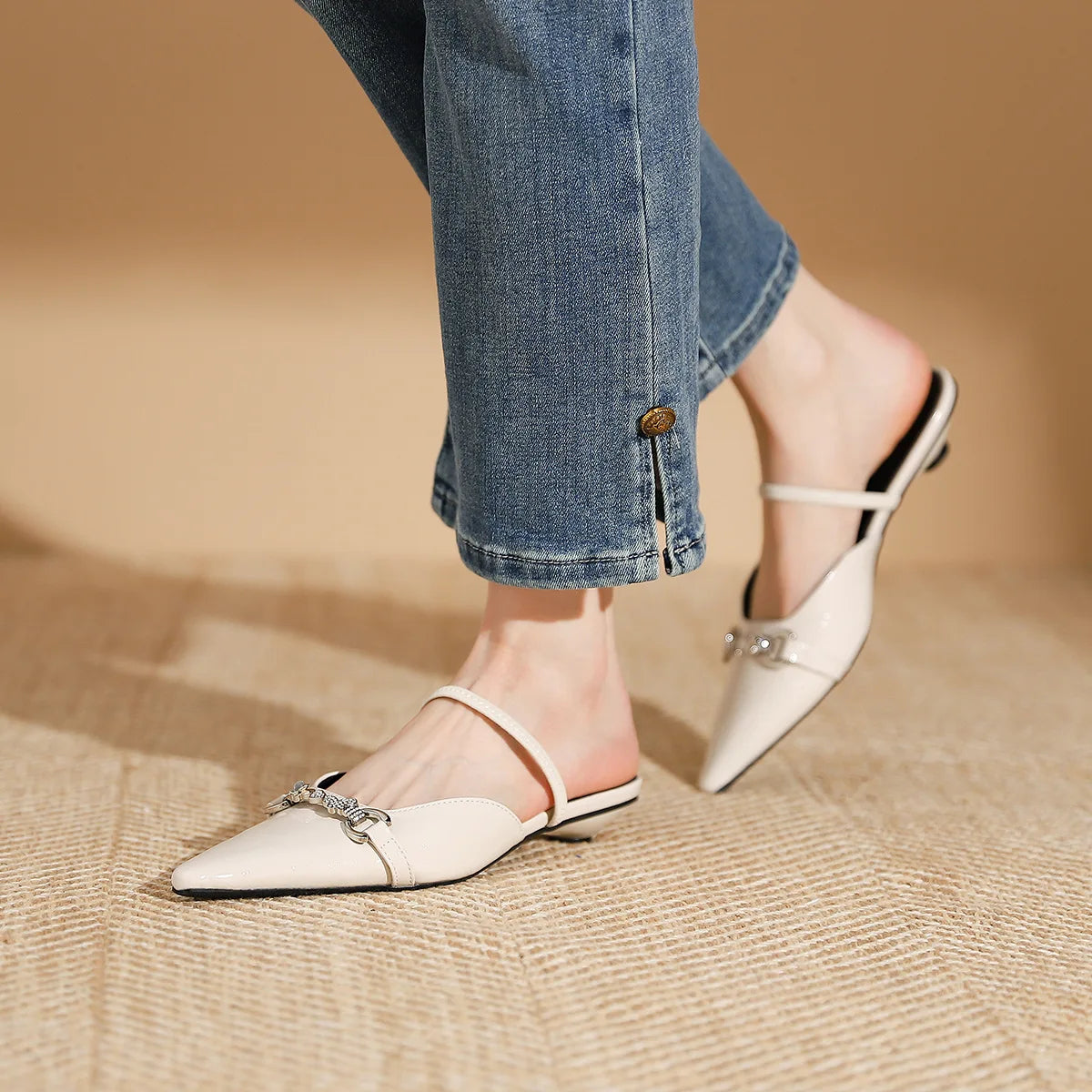 Low Shoes Ladies' Slippers Pointed Toe Butterfly-Knot Flat PU Rubber Strange Style Shoes Woman Butterfly-Knot Slipp