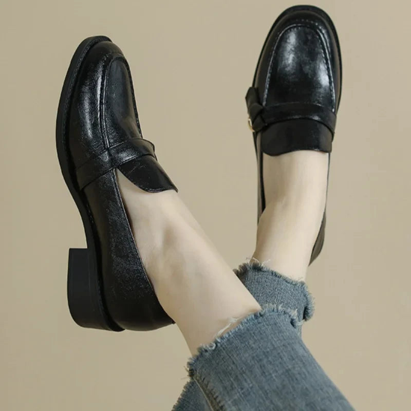 Cow Leather Metal Buckle Slip On Flat Shoes High Quality Comfortable Loafers Casual Versatile Daily Famale Shoes
