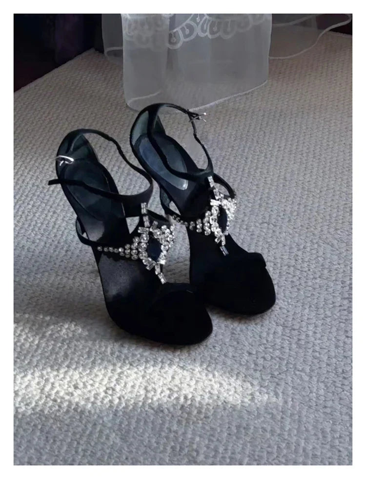 round toe open-toe metal rhinestone T-band sandals stiletto high-heeled banquet dress versatile crystal shoes