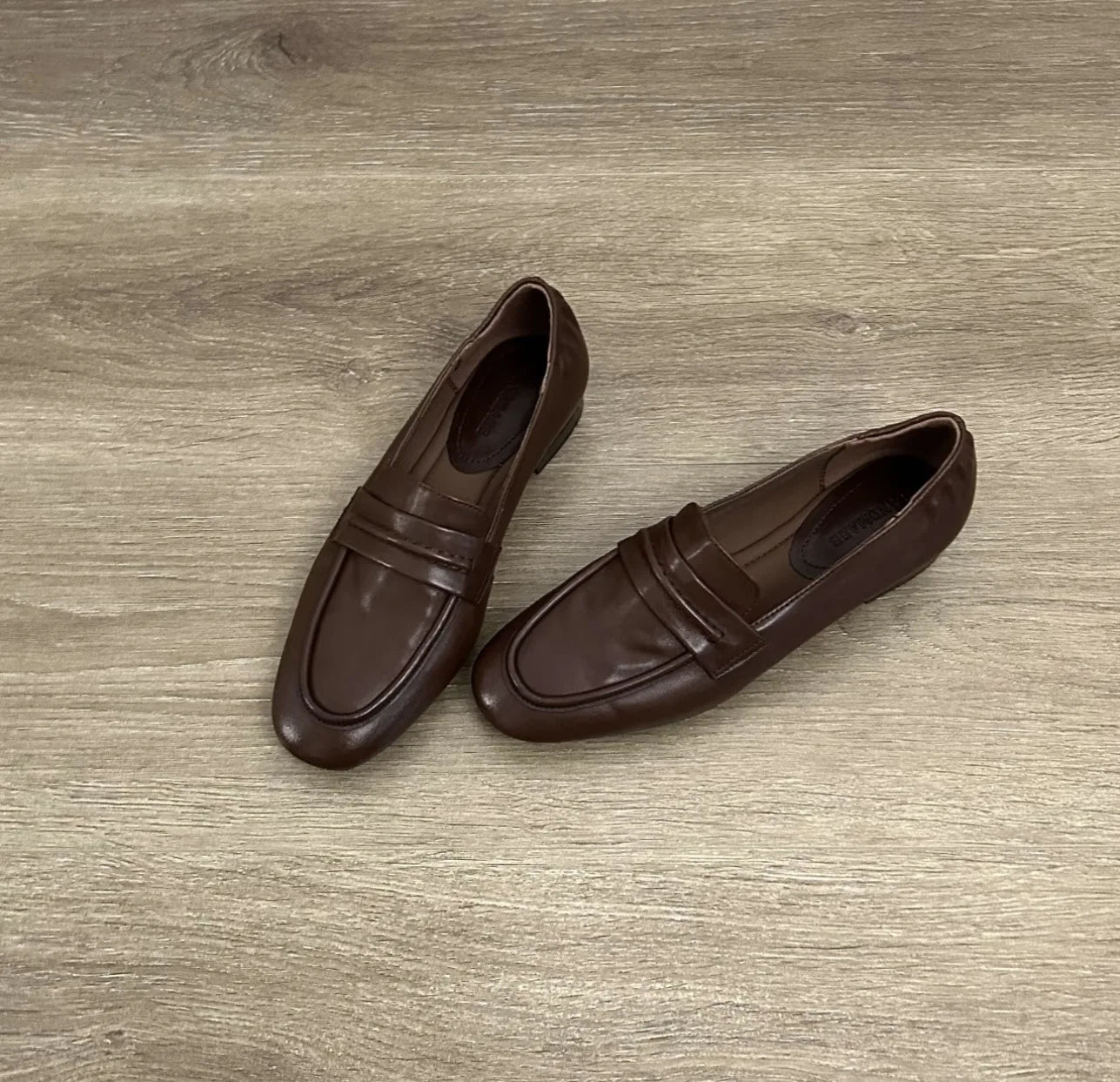 British Style Casual Lightweight Flat Shoes Office Retro Leather Loafers Flats